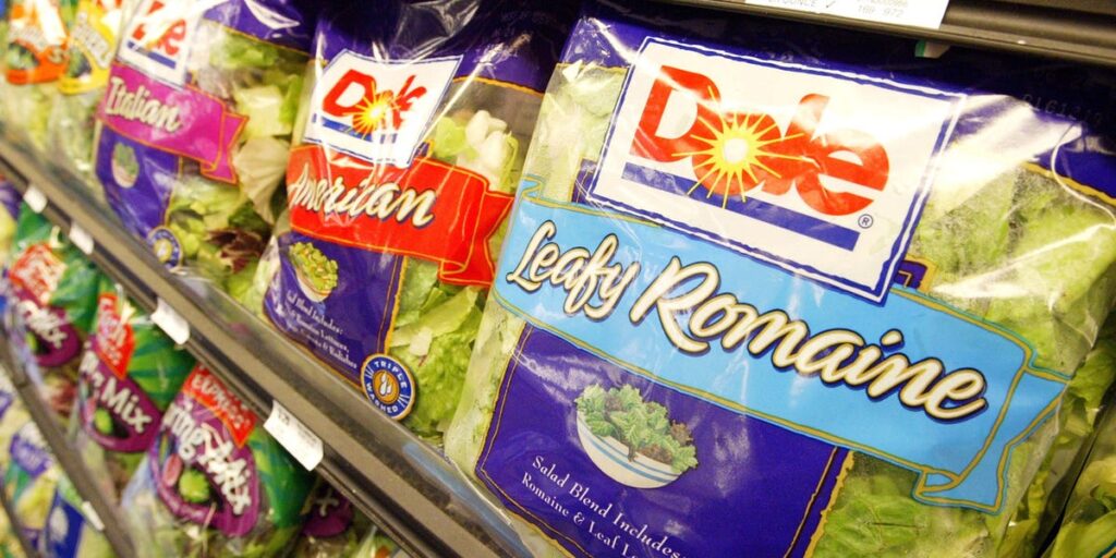 Listeria outbreak linked to Dole packaged salad kills 2, hospitalizes 13 others, CDC says