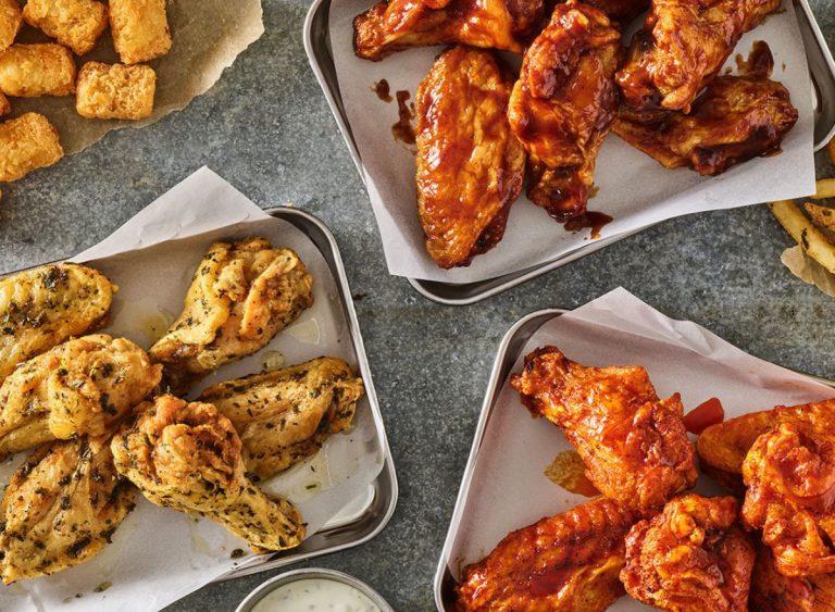7 Fast-Food Restaurants That Serve the Best Chicken Wings